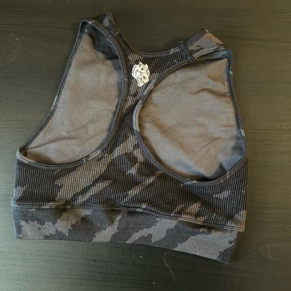 COPY - Darc sport sports bra - Picture 2 of 3